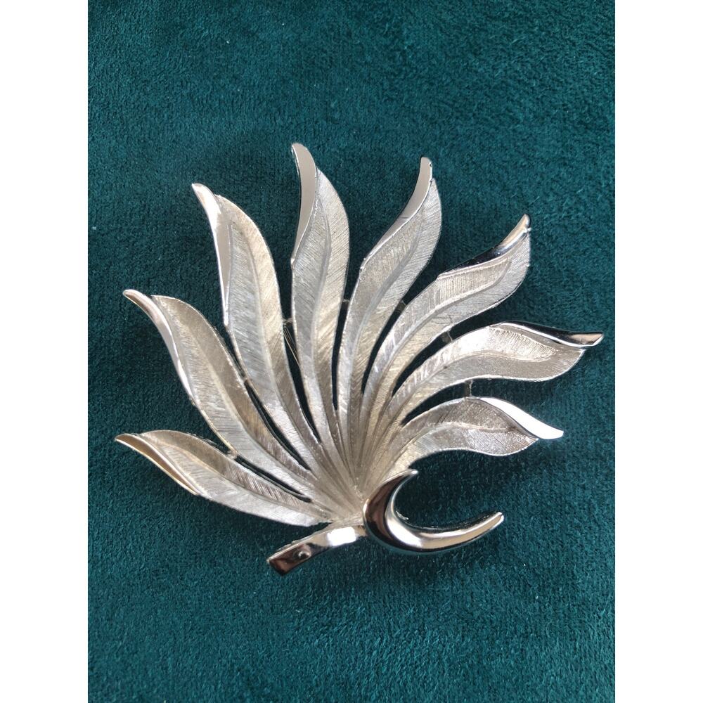 Vintage Signed Crown Trifari Brushed Silver Tone Brooch Leaf